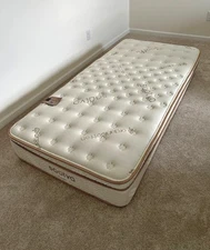 Saatva Classic Firm 11.5'' Twin XL Mattress