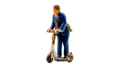 Mann auf E-scooter - 3D Druck - 10607 von Noch