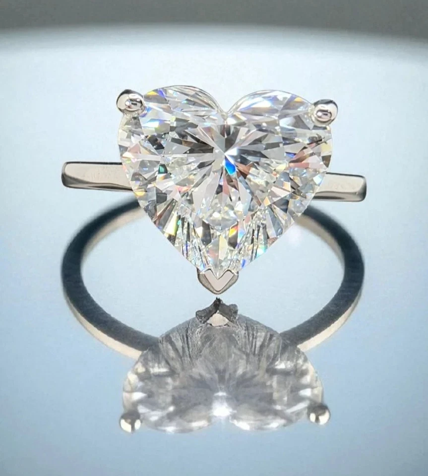 5.00 Ct E VS1 Heart Shaped Lab Grown Diamond Ring Set in Platinum IGI Certified - Image 4 of 4