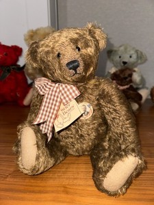 Kathleen Wallace STIER テディベア Amazon.co.jp: Teddy Bear James