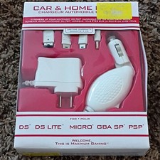 Intec Ładowarka samochodowa i domowa do DS, DS Lite, Micro, GBA SP, PSP, biała