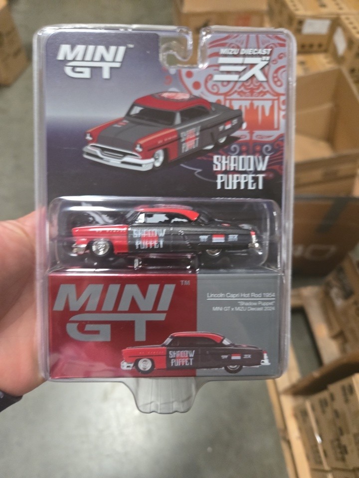 Picture 1 of 1