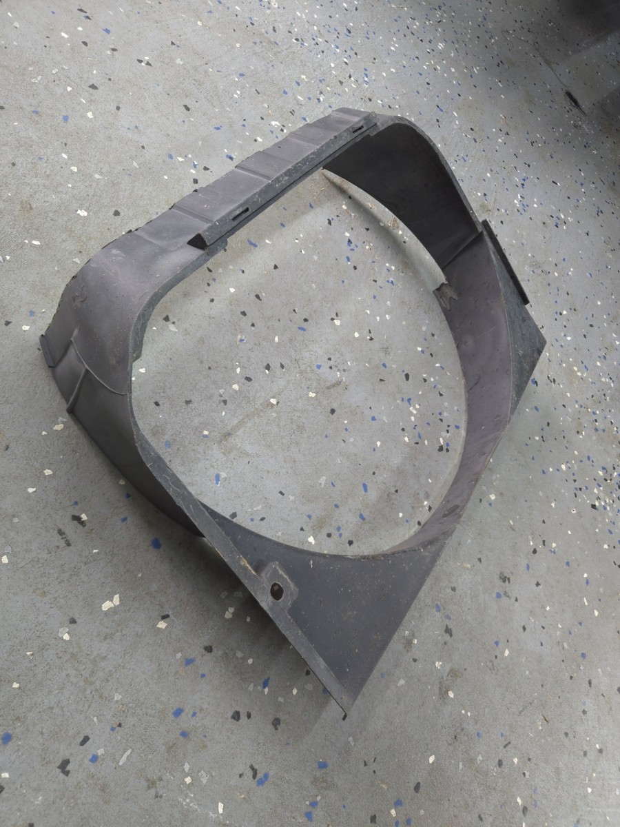 専用です Bumper Corner Cover DT1Z-17F774-BE | Levittown Ford Parts