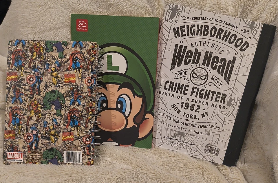 LN Lote de 3 Mini/5"x7" Cuadernos Spiderman, Marvel Comics y Nintendo/Mario Bros. Foto 3 de 3