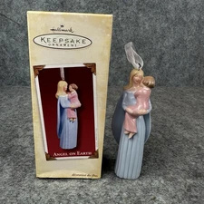 Hallmark Keepsake 2005 Angel On Earth Christmas Tree Hanging Ornament 4.5"