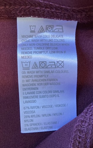 Susan graver NWOT Women’s Ponte Straight Leg Pull On Pants Size XS Wine S7 - Picture 4 of 9