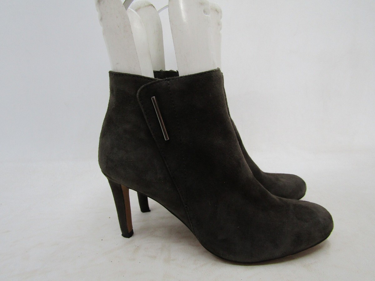 Vince Camuto Womens Size M Dark Gray Suede Zip Ankle Fashion Boots  Bootie