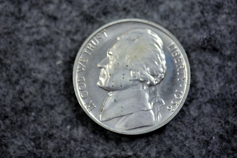 ESTATE FIND 1938 - JEFFERSON NICKEL!! #J12178