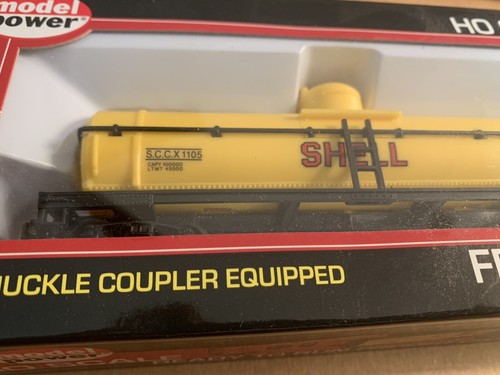 MODEL POWER HO Scale 40' Chemical Tank Car - SHELL - #98103 - 第 2/5 張圖片