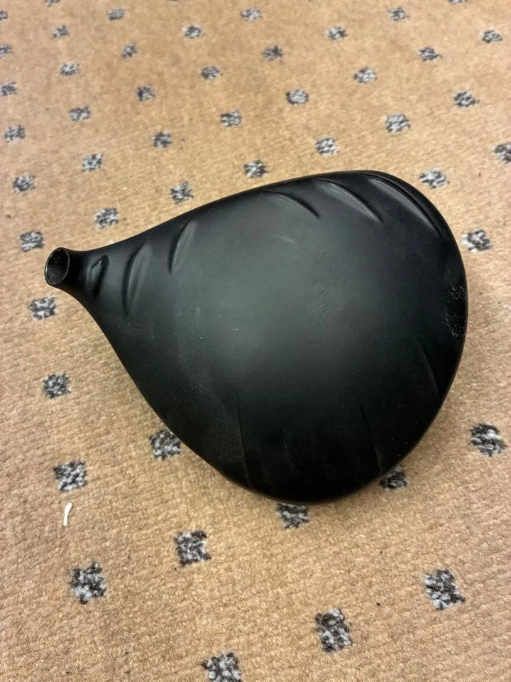 PING G425 LST Driver 10.5, Head Only, Right-Handed, Titanium, Black, Used, USA - Image 3 of 4