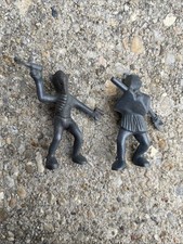 Vintage 1950s Lido Captain Video Space Alien Figure Plastic Metalic Robot Lot