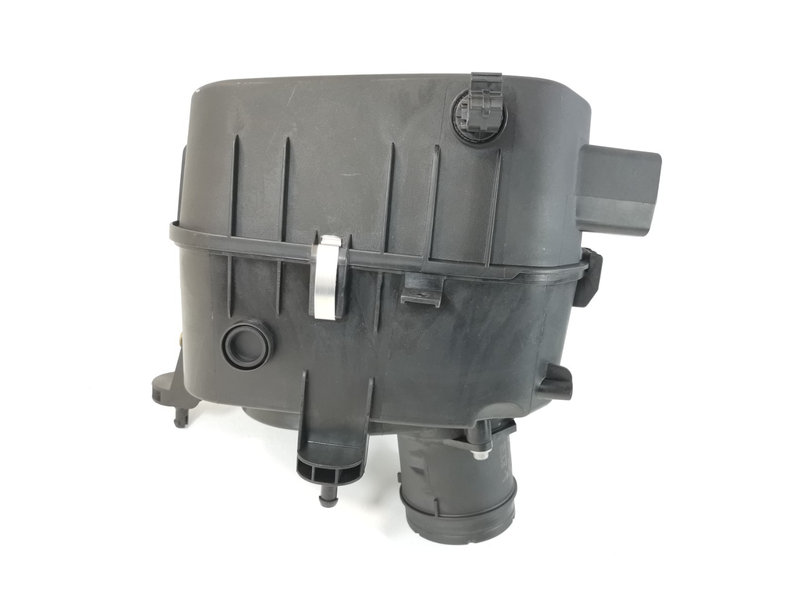 Maserati Ghibli 3.0 2015  Left Engine Air Intake Cleaner Filter Box 70563454 OEM