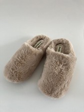 Dearfoams Womens Slip On Clog Slippers EUC Taupe Tan S 5-6 Comfy