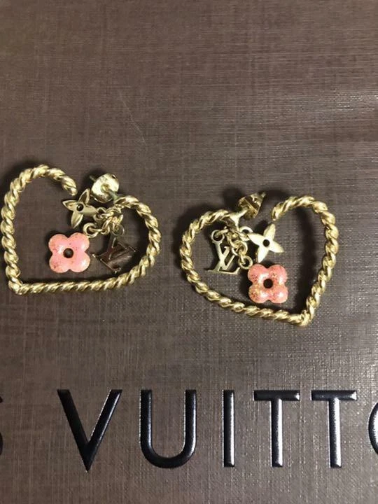 Authentic Louis Vuitton Sweet Monogram In My Heart Hoop Earrings Gold/Pink  Used