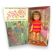 Ideal Giggles Doll in Her Original Outfit, Sandals & Box. Vintage 1967 NO GIGGLE