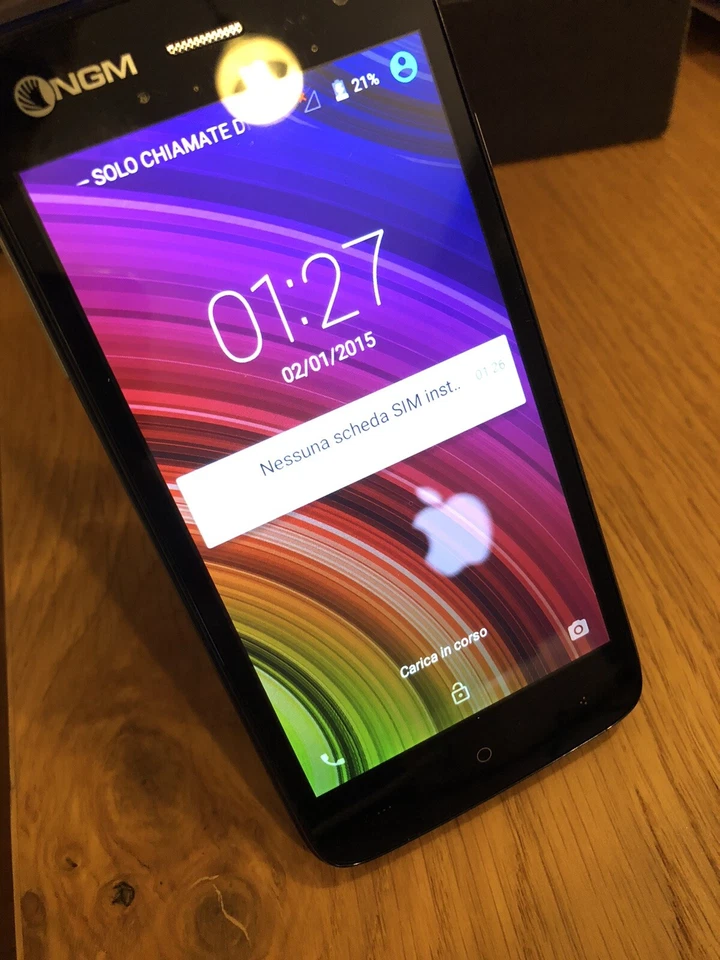 Smartphone Blu Economico - Immagine 2 di 4