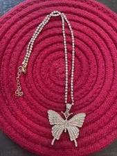 Women's Gold tone Butterfly Pendant Necklace Rhinestone Chain Beautiful