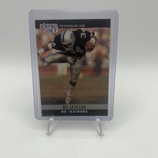1990 Pro Set Football Bo Jackson #155 Raiders Centered