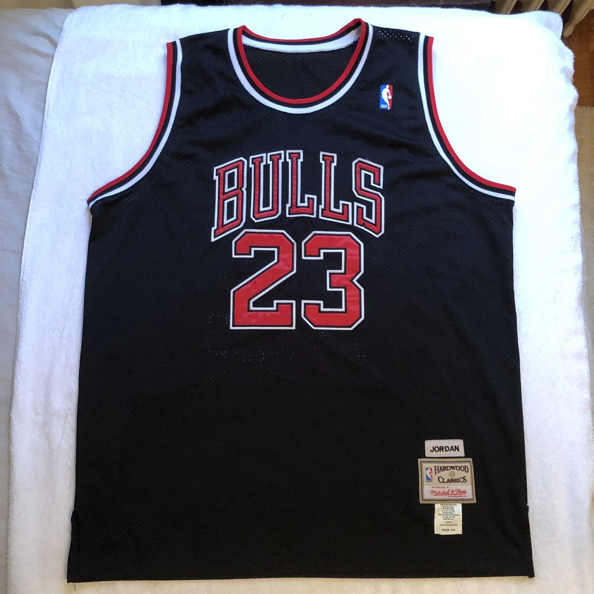 Preços baixos em Mitchell & Ness Chicago Bulls 54 Tamanho Roupas e