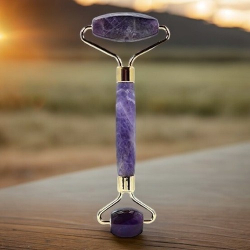 Amethyst Facial Roller, helps reduce under-eye puffiness and dark circles - Picture 4 of 6