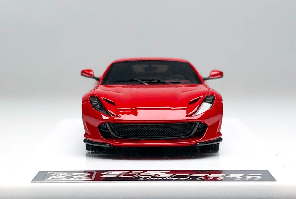 BZMW 1:64 Red 812 Superfast Racing Sports Model Diecast