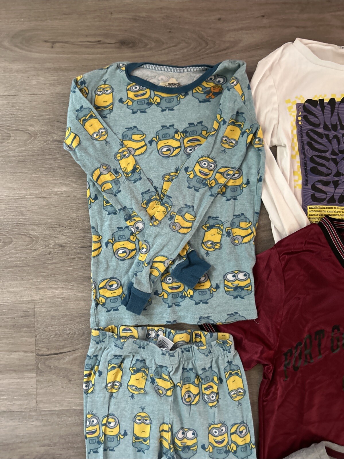 Picture 5 of 24