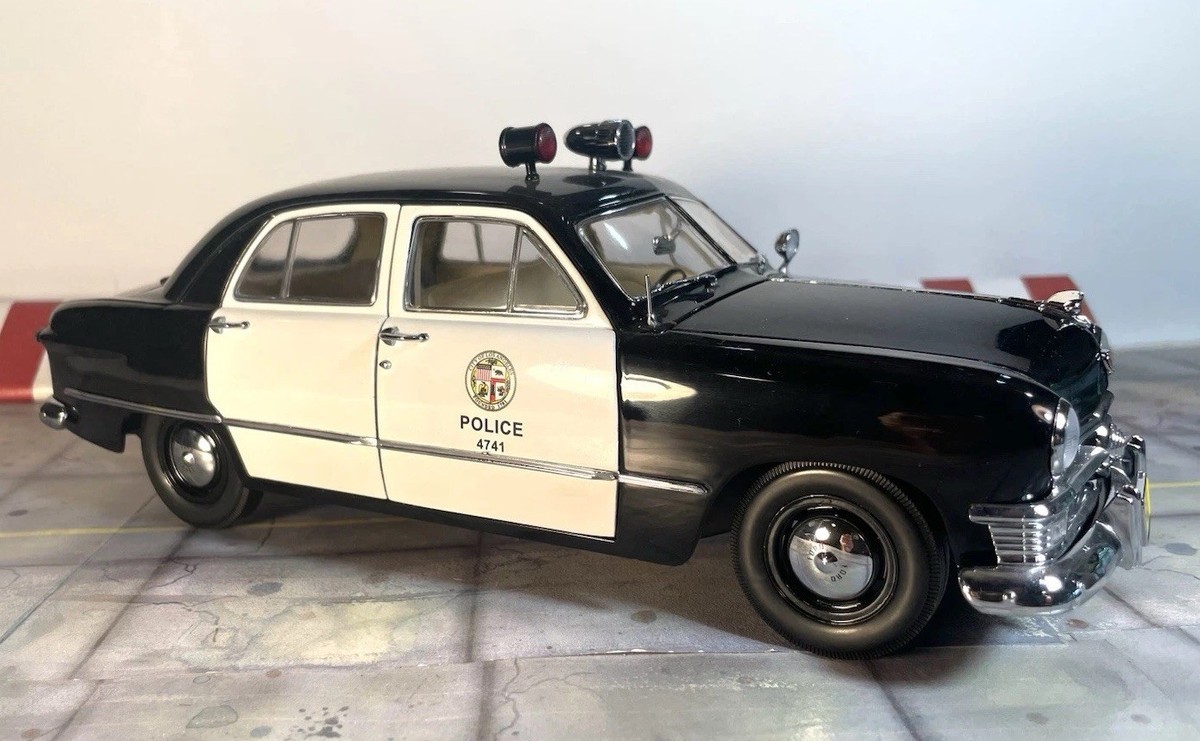 Rare 1/18 scale Precision Miniatures LAPD 1950 Ford Police Car