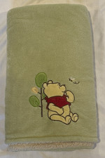 Disney Winnie The Pooh Plush Fleece Baby Blanket Throw 30" x 36" Green Tree Bee