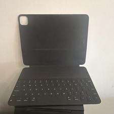 Apple Smart Keyboard Folio Keyboard Case Black, 11in iPad Pro