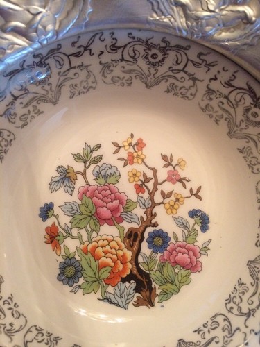 Vintage Farber and Shlevin Glass Candy Dish with Hammered Aluminum Handle & Rim - Picture 2 of 5