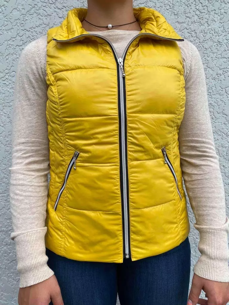 New With Tags Anorak Women’s Short Nylon Down Vest Curry (Yellow) Sz Medium