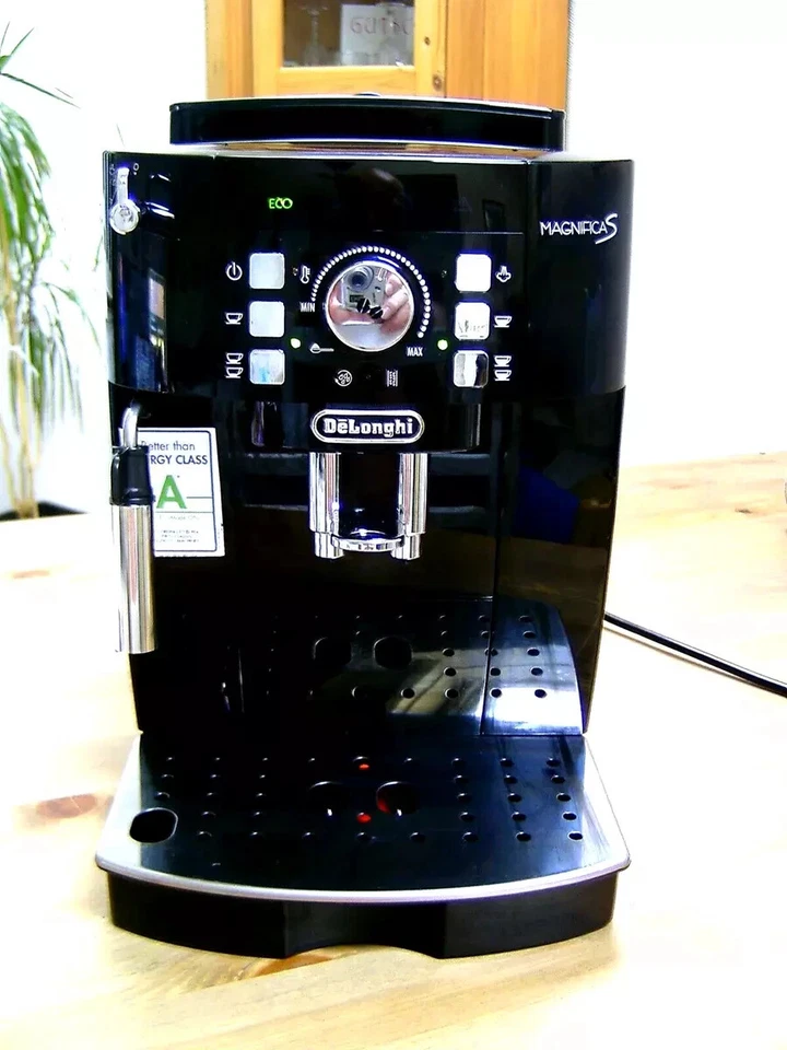 DeLonghi Magnifica S ECAM 21.116B GENERALÜBERHOLT 12 Monate Gewährleistungstung