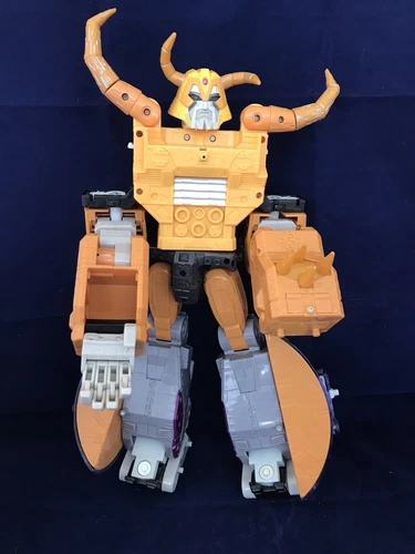 2003 Hasbro Transformers Armada Supreme Class Unicron Figure Incomplete 