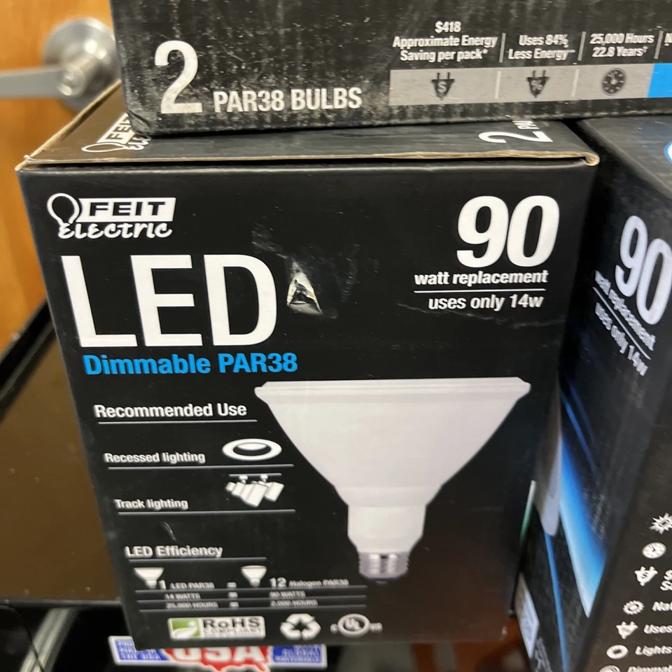 Pack Of 2 FEIT Electric 90W Replacement LED Bulb PAR38/850/LEDG10/2 Dimmable - Image 3 of 4