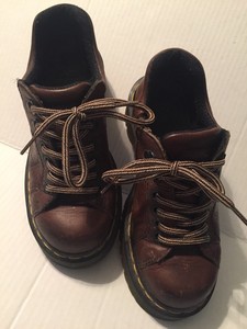 dr martens airwair