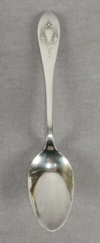 Rogers Lunt & Bowlen Mount Vernon Pattern Sterling Silver Spoon C.1912-1935