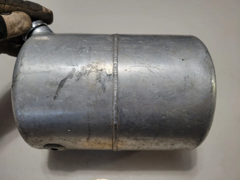 Tanque de óleo hexagonal prisma cromado Harley Davidson Chopper Bobber Panhead Knucklehead Bag - Imagem 3 de 4