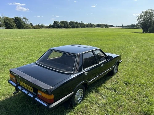 Ford Cortina Mk5 2.0 Gls - Picture 5 of 9