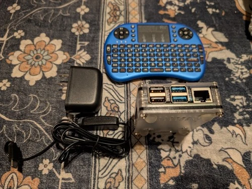 Raspberry Pi 4 Model B 4GB RAM, Enclosure, Power Supply, Keyboard