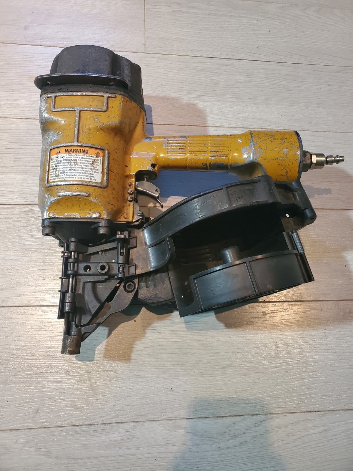 BOSTITCH RN461 Coil ROOFING NAIL Power Air Gun, ax For Parts. Free