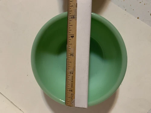 Vintage Fire King Jadeite Oven Glass    5.5'  Chili Soup Cereal Bowl   Nice