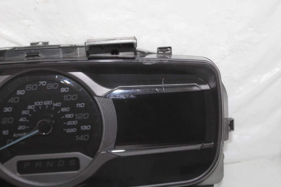 Cuadro de instrumentos velocímetro Ford Taurus 2015 panel de instrumentos medidores 48.445 millas Foto 4 de 4
