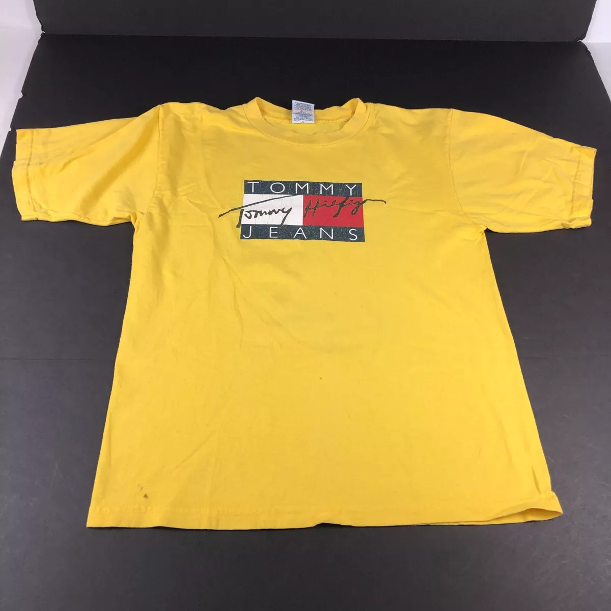 Vintage Tommy Hilfiger Shirt Men's Small* Yellow Tommy Jeans Graphic Logo  Tee