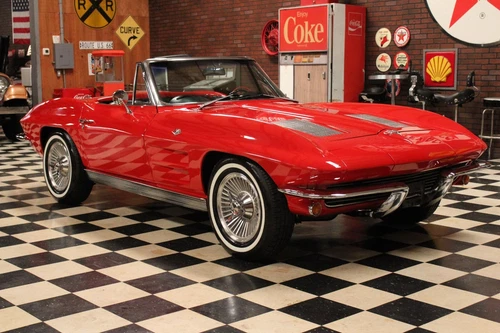 1963 Chevrolet Corvette Convertible 4 Speed