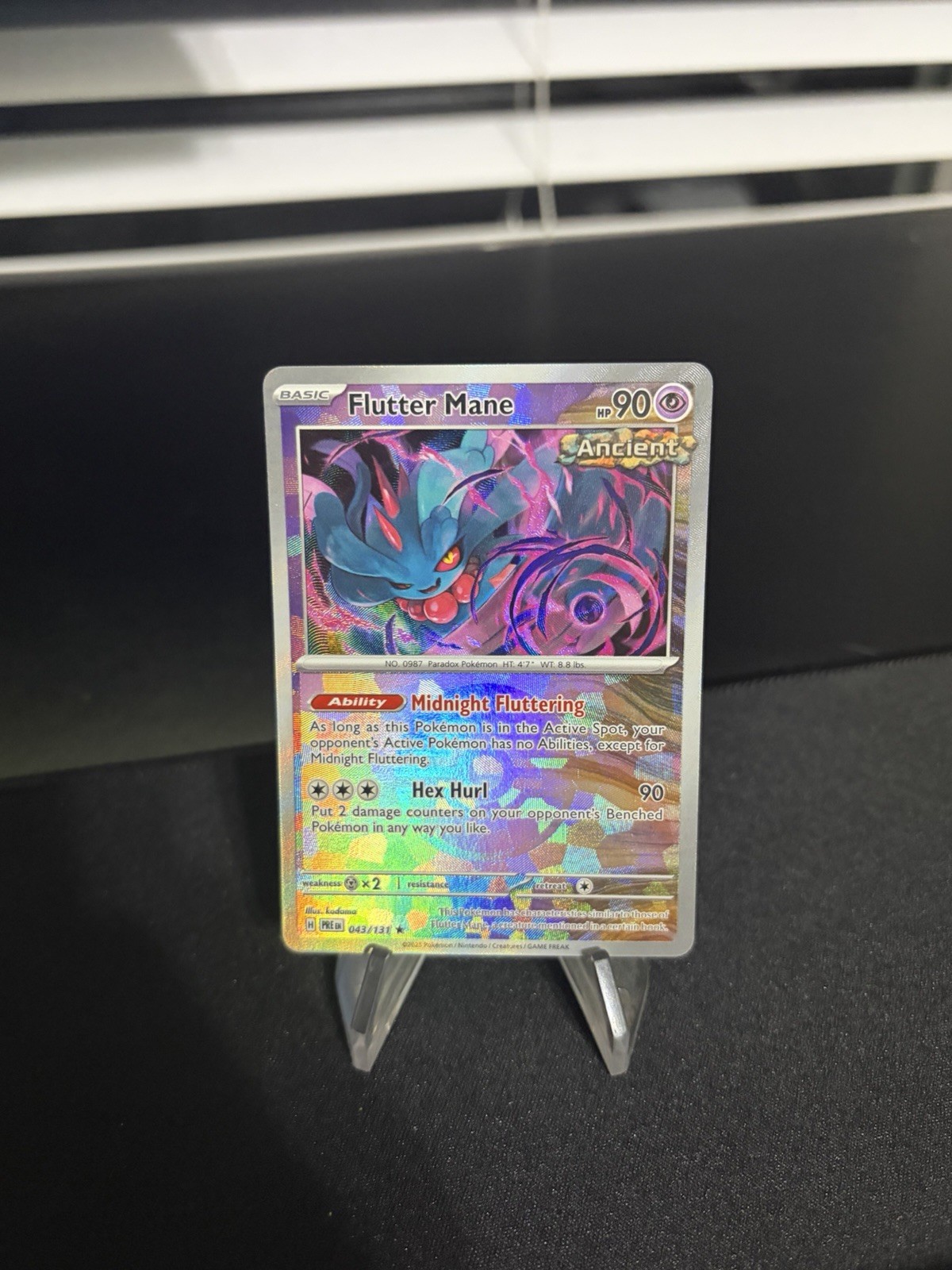 Flutter Mane (Poke Ball Pattern) 043/131 Sv: Prismatic Evolutions Holo