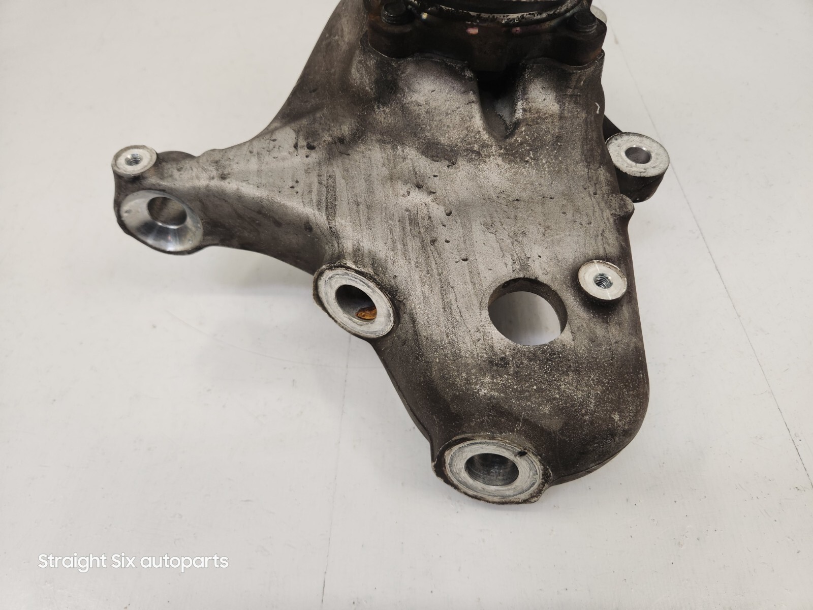 ✅ 14-20 OEM BMW i8 I12 I15 Front Driver Side Hub Spindle Knuckle Wheel Bearing
