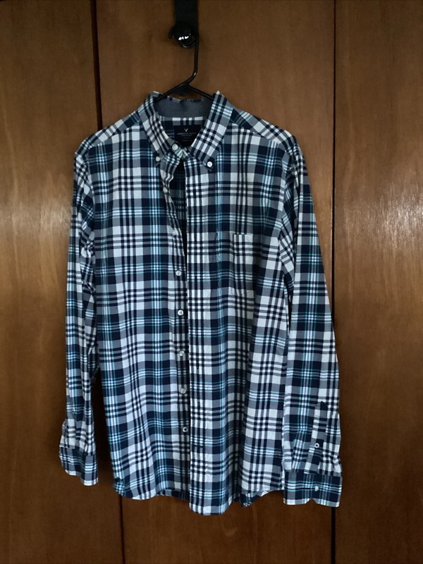 Men’s American eagle Button Down