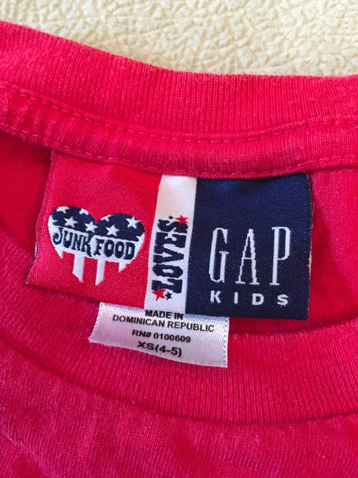 Camiseta Batman Junk Food Gap Under Armour Niños Xs 4/5 Niños Chaqueta Roja 5 Sudadera con Capucha Foto 4 de 4
