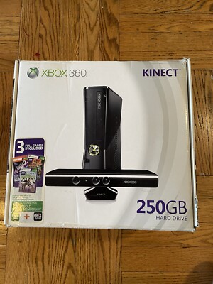 Xbox 360 E 250GB Kinect Holiday Value Bundle 3 Games Opened Box