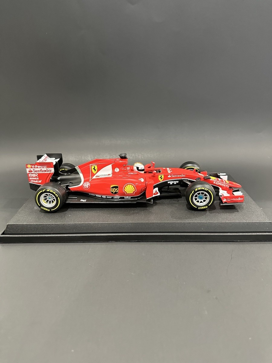 2015 Bburago 1/18 Ferrari SF15T Sebastian Vettel Rare 1:18 Scale